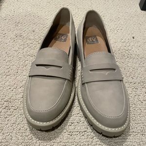 NWOT Dolce Vita Catalina Loafer